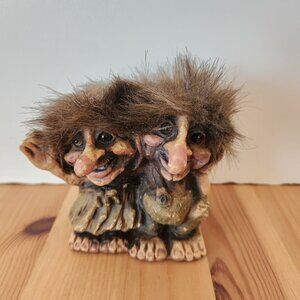 NyForm Troll Doll Couple